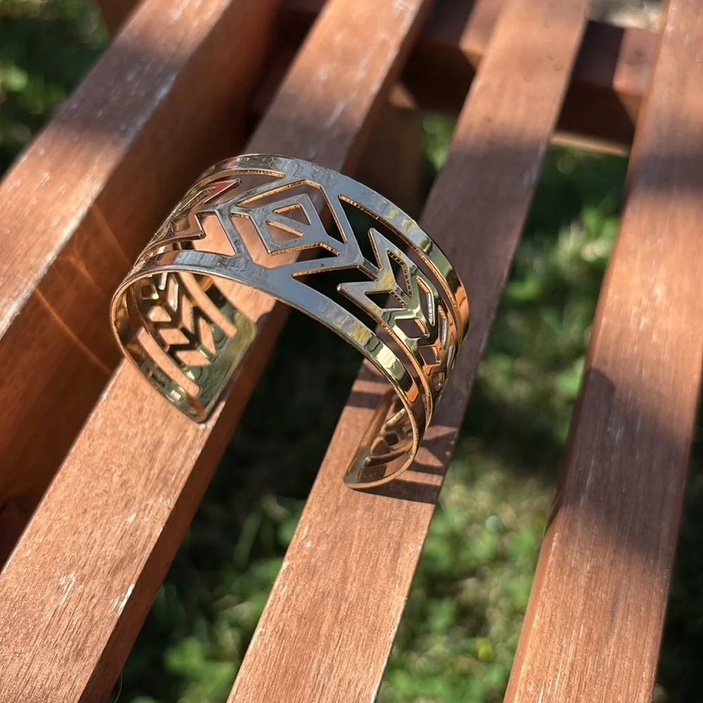 Anthropologie Gold Cuff Bracelet - Picture 2 of 2